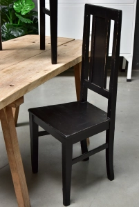 Houten stoel